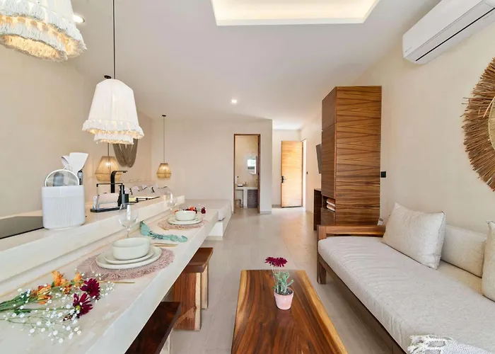 Apartment Boho With Swim-up Pool - La Veleta *